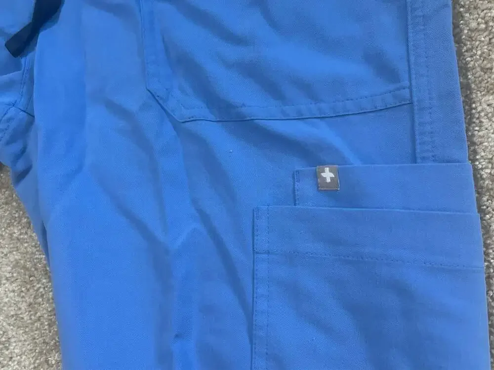 FIGS Men's Cairo Technical Collection Cargo Scrub Pants Size L